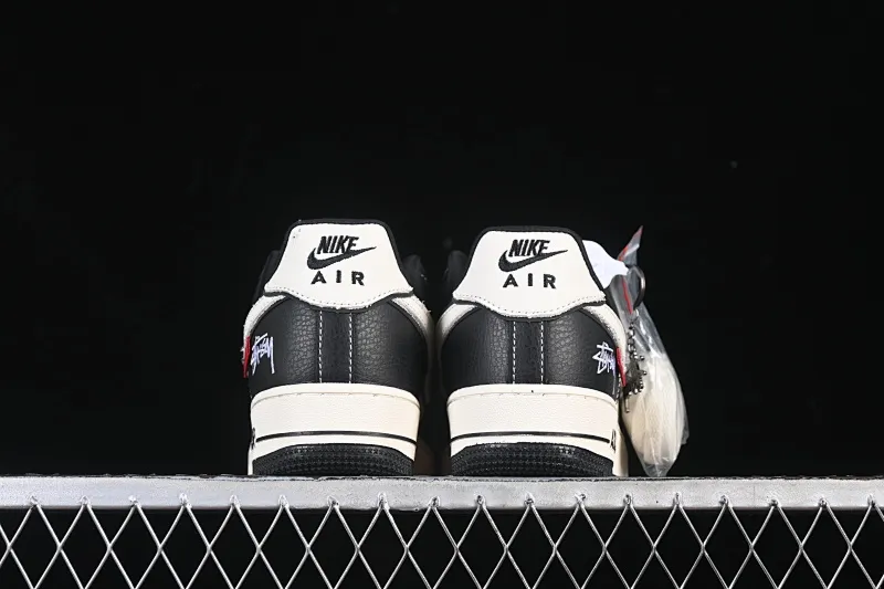 All categories Nk Air Force 1 Air Force series Nk Air Force 1 Low Air Force low-top Nike Air Force 1'07 Low Stusi co-branded classic black and white panda Air Force 1 low-top casual sneakers DD1982-318